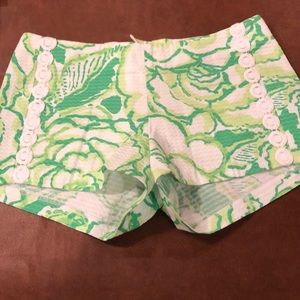 Lilly Pulitzer short